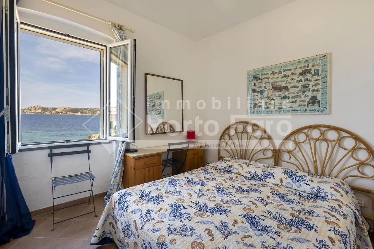 فيلا 13 Pineta - Porto Faro Vista Sull'Isola Di La Maddalena بالاو 0*,  إيطاليا